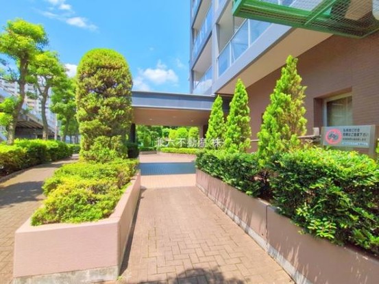 apartment 東京都練馬区大泉学園町１丁目29-7 兼六第四ビル1F