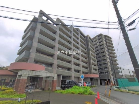 apartment 東京都練馬区大泉学園町１丁目29-7 兼六第四ビル1F