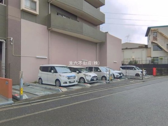 apartment 東京都練馬区大泉学園町１丁目29-7 兼六第四ビル1F
