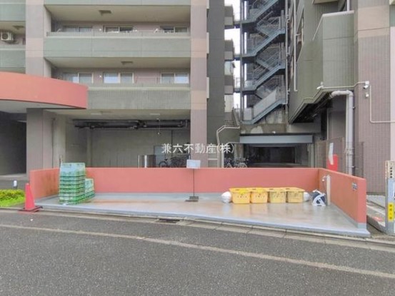 apartment 東京都練馬区大泉学園町１丁目29-7 兼六第四ビル1F