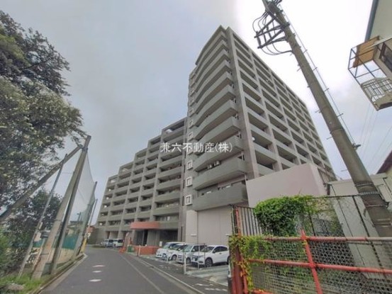 apartment 東京都練馬区大泉学園町１丁目29-7 兼六第四ビル1F