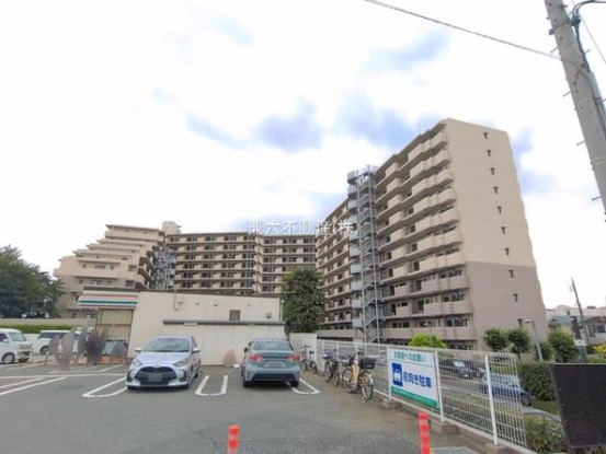 apartment 東京都練馬区大泉学園町１丁目29-7 兼六第四ビル1F