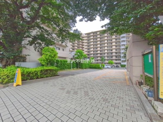 apartment 東京都練馬区大泉学園町１丁目29-7 兼六第四ビル1F
