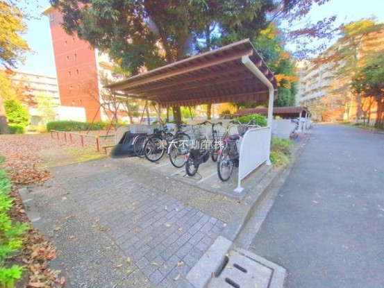 apartment 東京都練馬区大泉学園町１丁目29-7 兼六第四ビル1F