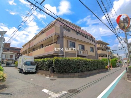 apartment 東京都練馬区大泉学園町１丁目29-7 兼六第四ビル1F