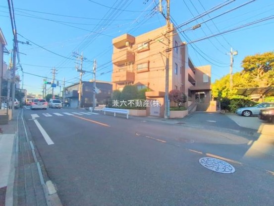 apartment 東京都練馬区大泉学園町１丁目29-7 兼六第四ビル1F
