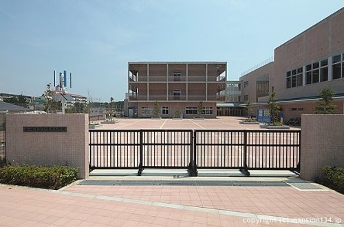 apartment 神奈川県茅ヶ崎市緑が浜
地図を見る