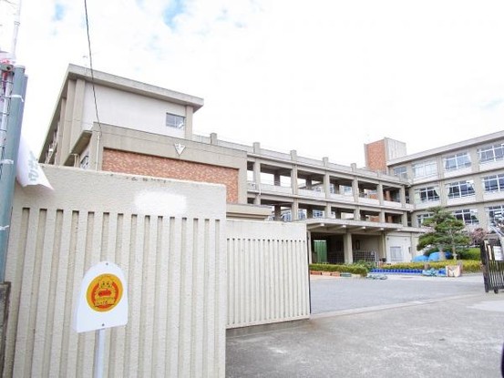 apartment 兵庫県加古川市加古川町西河原
地図を見る