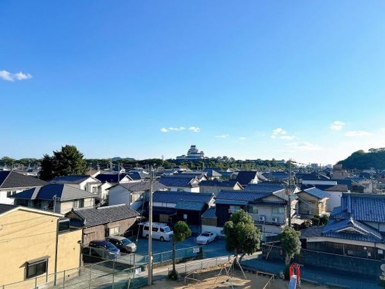apartment 兵庫県姫路市八代東光寺町
地図を見る