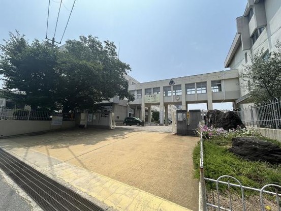 apartment 兵庫県姫路市八代東光寺町
地図を見る