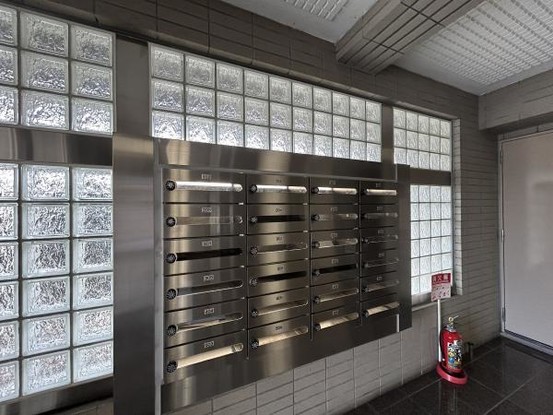 apartment 兵庫県姫路市広畑区西蒲田
地図を見る