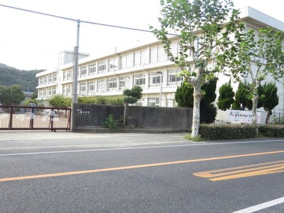 apartment 兵庫県姫路市広畑区西蒲田
地図を見る