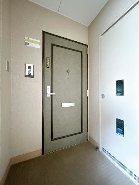 apartment 兵庫県姫路市広畑区西蒲田
地図を見る