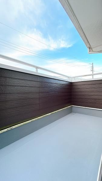 detached 兵庫県加古川市神野町石守
地図を見る