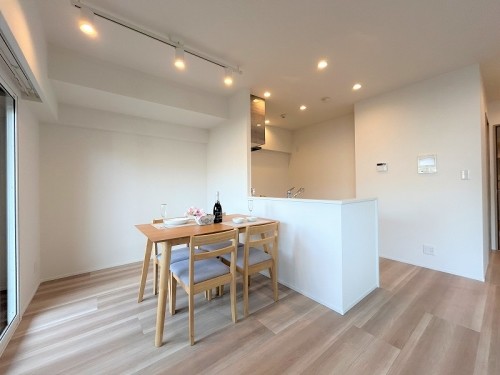 apartment 東京都江戸川区西葛西３丁目15-17 平塚ビル1階