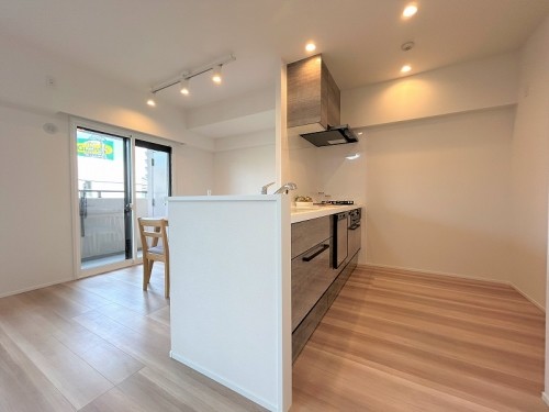 apartment 東京都江戸川区西葛西３丁目15-17 平塚ビル1階