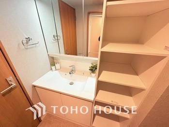 apartment 神奈川県川崎市高津区溝口１丁目8-4 KMビル4階