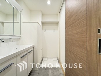 apartment 神奈川県川崎市高津区溝口１丁目8-4 KMビル4階