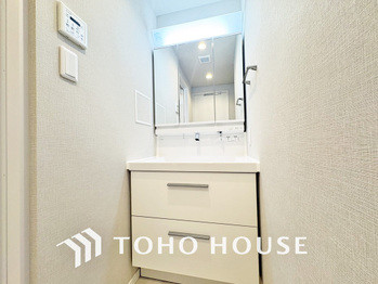 apartment 神奈川県川崎市高津区溝口１丁目8-4 KMビル4階