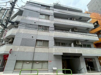 apartment 東京都港区麻布十番２丁目
地図を見る