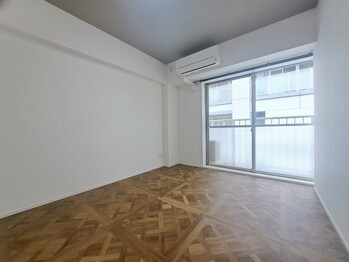 apartment 東京都中野区中野３丁目
地図を見る