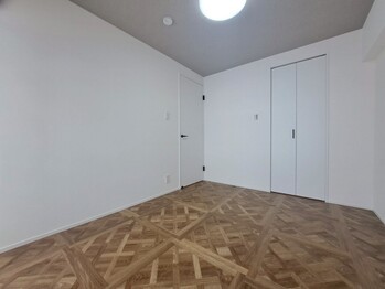 apartment 東京都中野区中野３丁目
地図を見る