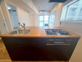 apartment 東京都中野区中野３丁目
地図を見る