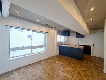 apartment 東京都中野区中野３丁目
地図を見る