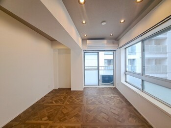apartment 東京都中野区中野３丁目
地図を見る