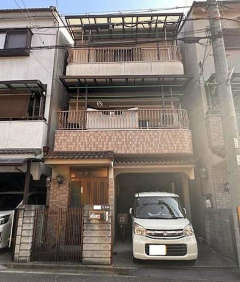townhouse 大阪府東大阪市吉田本町１丁目
地図を見る