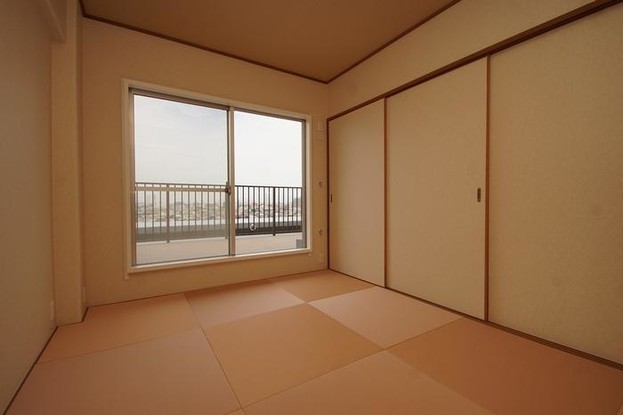 apartment 大阪府松原市高見の里５丁目
地図を見る