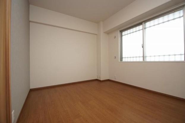 apartment 大阪府松原市高見の里５丁目
地図を見る