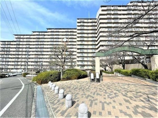 apartment 大阪府枚方市東中振２丁目
地図を見る