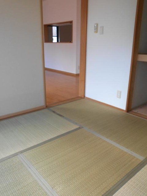 detached 千葉県茂原市八千代１丁目20-10 岩瀬ビル