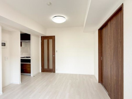 apartment 東京都大田区西蒲田８丁目11-11 リビングライフ蒲田ビル　4階