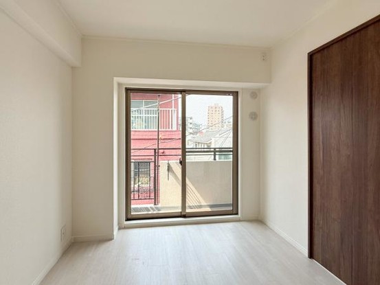 apartment 東京都大田区西蒲田８丁目11-11 リビングライフ蒲田ビル　4階