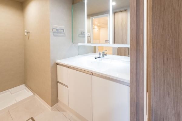 apartment 東京都大田区西蒲田８丁目11-11 リビングライフ蒲田ビル　4階