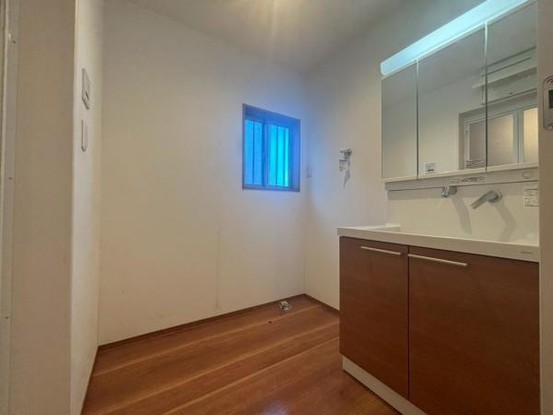 townhouse 東京都大田区西蒲田８丁目11-11 リビングライフ蒲田ビル　4階