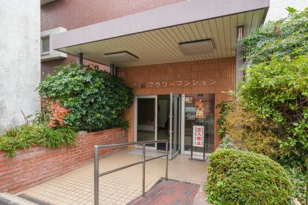 apartment 東京都大田区西蒲田８丁目11-11 リビングライフ蒲田ビル　4階