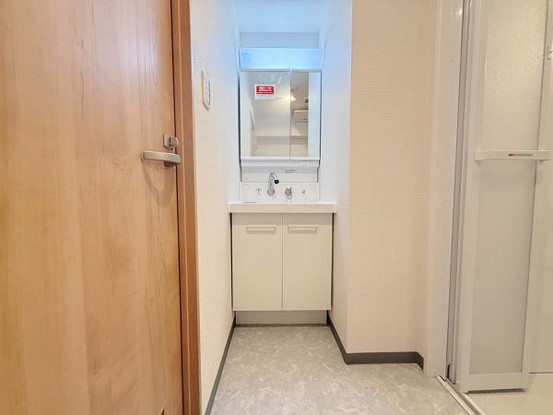apartment 東京都大田区西蒲田８丁目11-11 リビングライフ蒲田ビル　4階