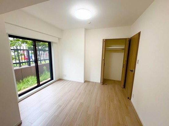 apartment 東京都大田区西蒲田８丁目11-11 リビングライフ蒲田ビル　4階