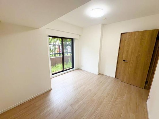 apartment 東京都大田区西蒲田８丁目11-11 リビングライフ蒲田ビル　4階