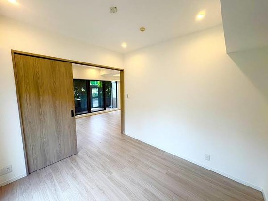 apartment 東京都大田区西蒲田８丁目11-11 リビングライフ蒲田ビル　4階
