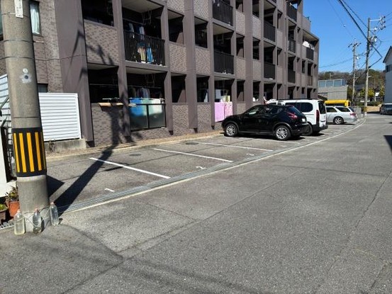 apartment 愛知県岡崎市柱曙３丁目７番地１２　null
