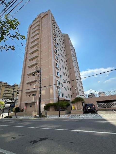 apartment 北海道札幌市西区八軒五条東３丁目7-34 エバーグリーンエルム