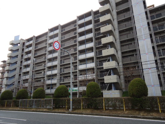 apartment 兵庫県川西市清和台西３丁目
地図を見る