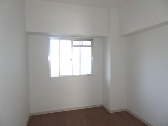 apartment 兵庫県川西市栄町
地図を見る