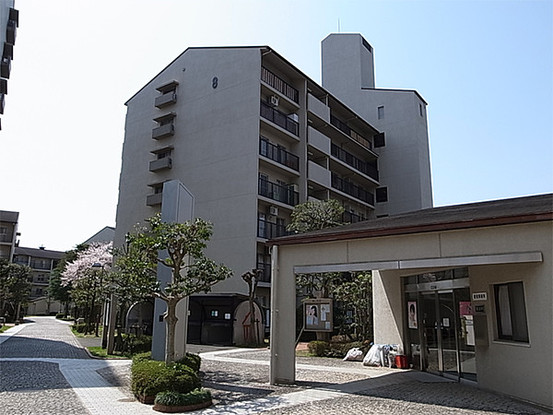 apartment 兵庫県川西市栄町
地図を見る