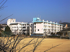 apartment 兵庫県川西市新田１丁目
地図を見る
