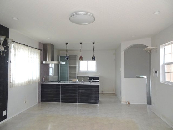 detached 兵庫県川西市けやき坂１丁目
地図を見る